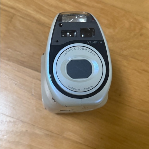 Yashica Profile 4000ix Panorama Camera w/ Original Box Vintage - Picture 9 of 9